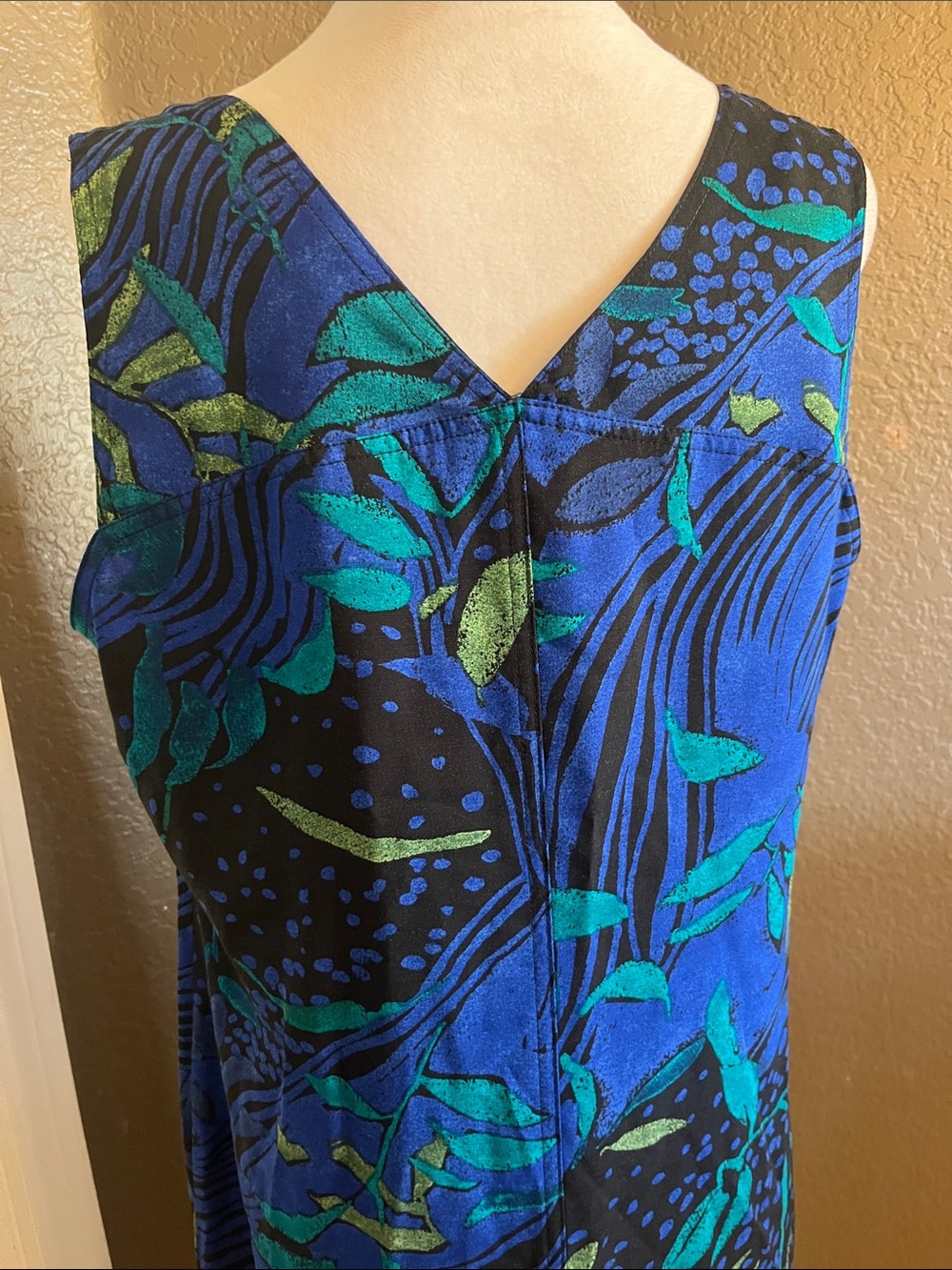 White Stag Blue and Green Botanical Maxi Dress - Picture 4 of 7